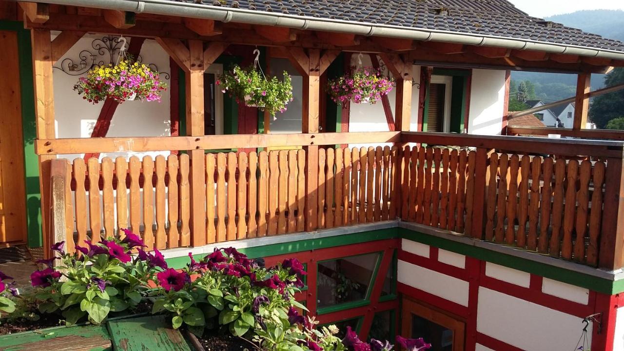 Binzenbach Am Ruebenkeller Bed & Breakfast エクステリア 写真