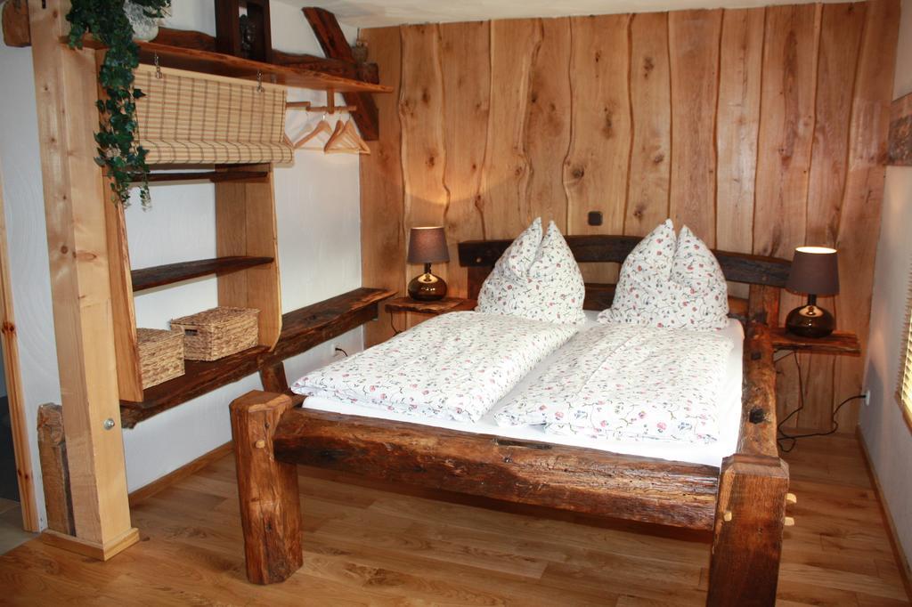 Binzenbach Am Ruebenkeller Bed & Breakfast 部屋 写真